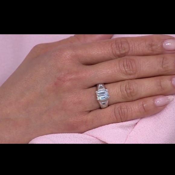 QVC Diamonique 4.80ct Emerald Cut Ring - Picture 5 of 5